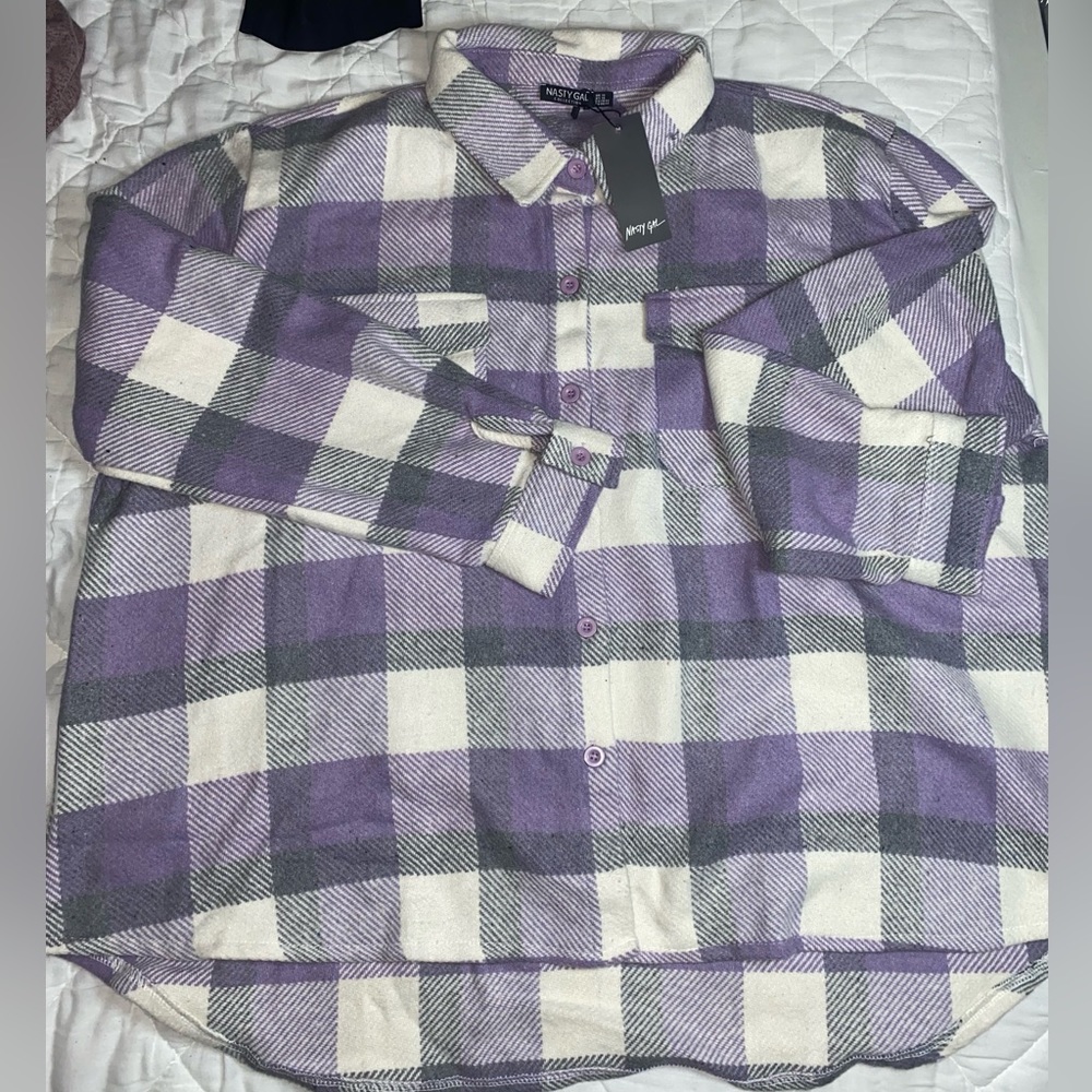 NASTY GAL COLLECTION. 
Plaid. Long Sleeve 
Lilac- 18